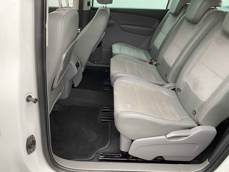 Volkswagen Sharan 2.0 TDi Highline