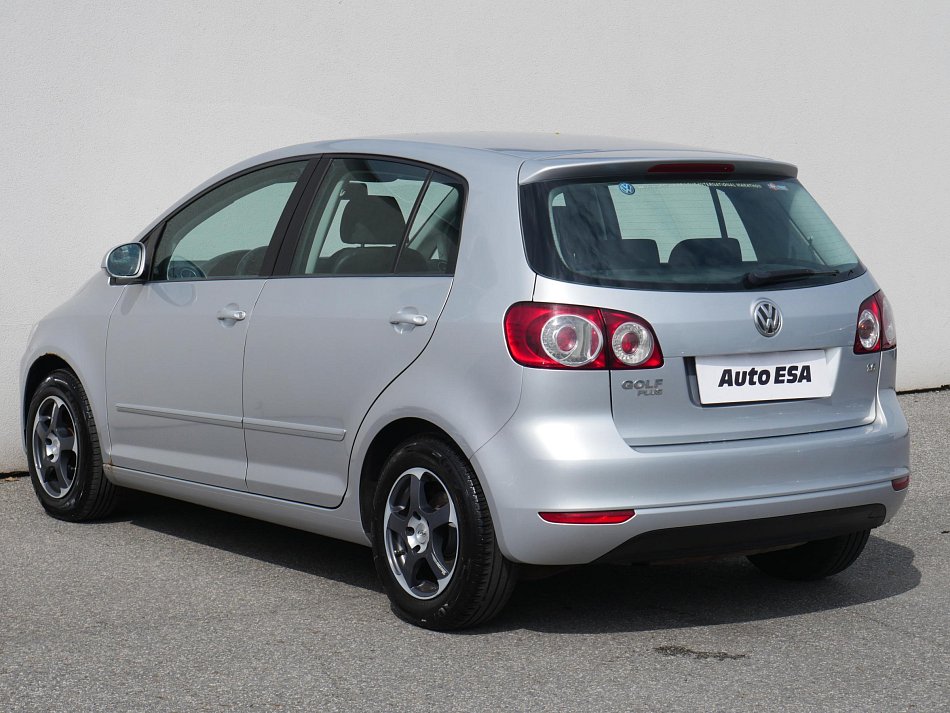 Volkswagen Golf Plus 1.6 i 