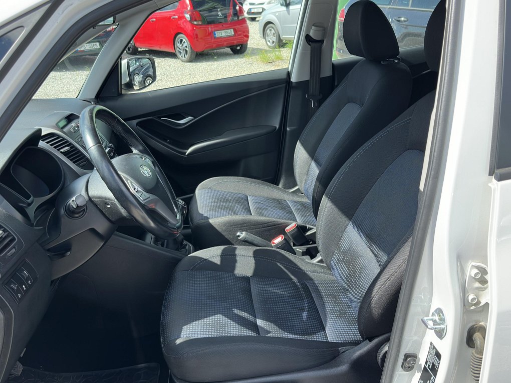 Hyundai Ix20 1.6i 