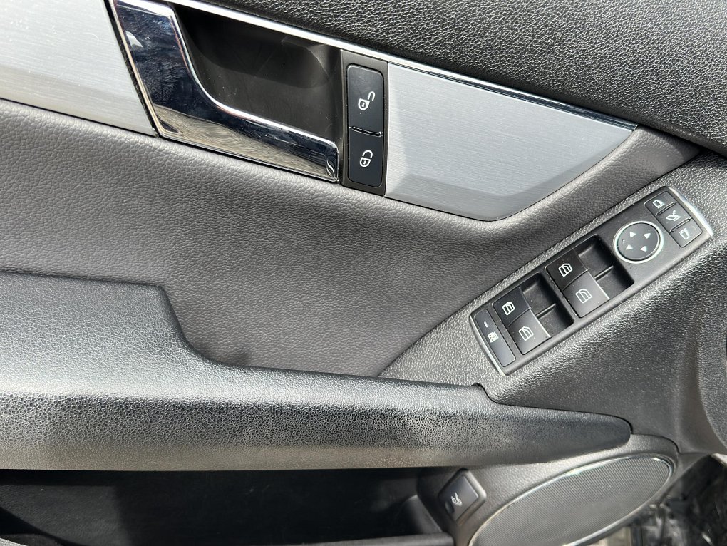 Mercedes-Benz Třída C 1.8K  C200