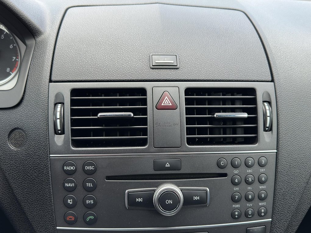 Mercedes-Benz Třída C 1.8K  C200