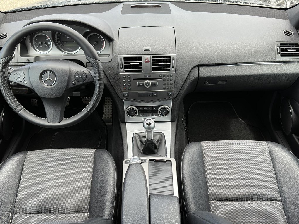 Mercedes-Benz Třída C 1.8K  C200