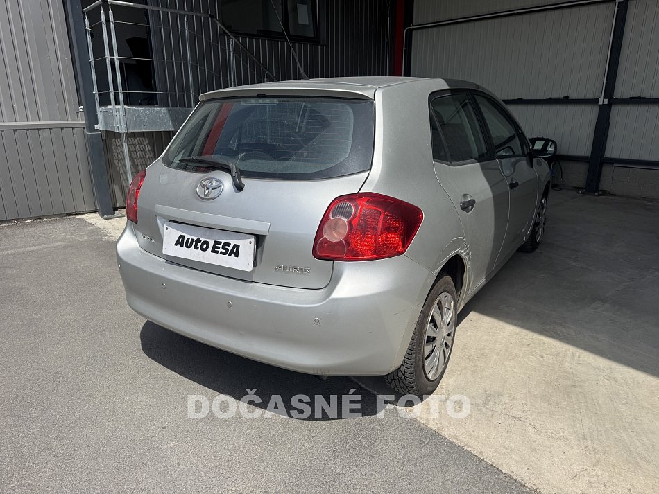 Toyota Auris 1.3 VVT-i 