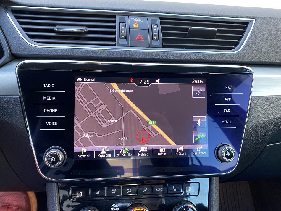 Škoda Superb III 2.0TDi Ambition