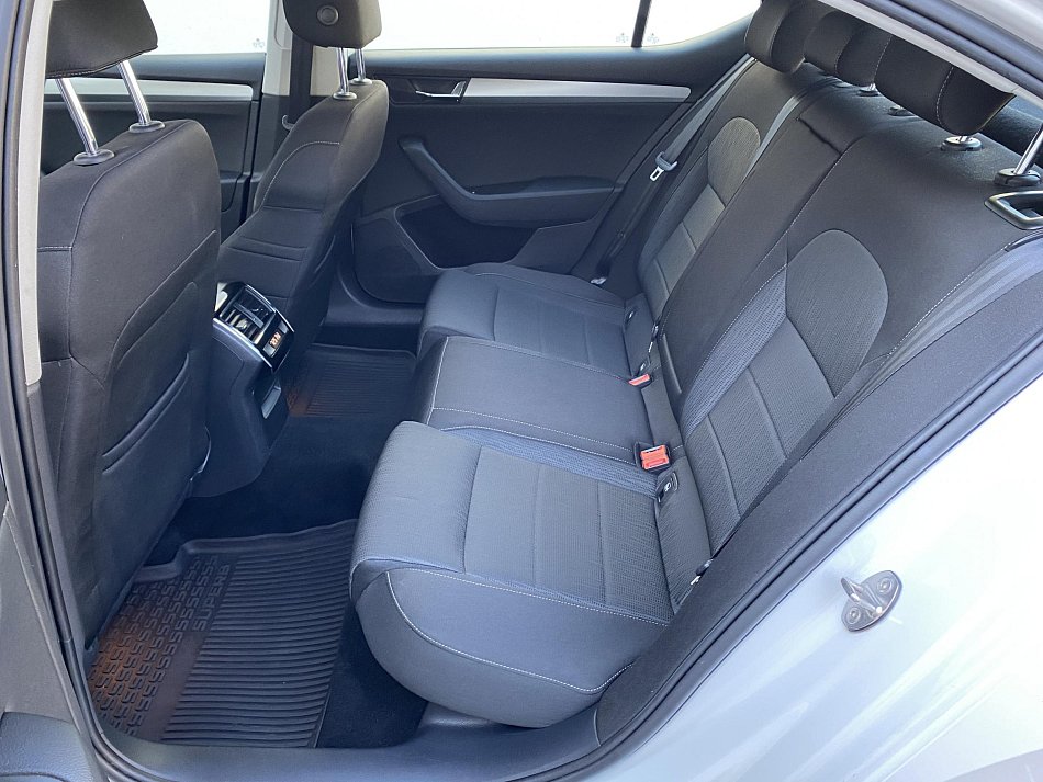 Škoda Superb III 2.0TDi Ambition