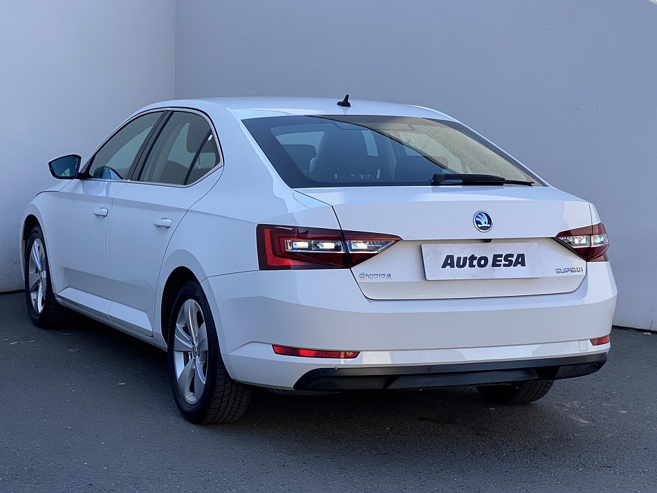 Škoda Superb III 2.0TDi Ambition