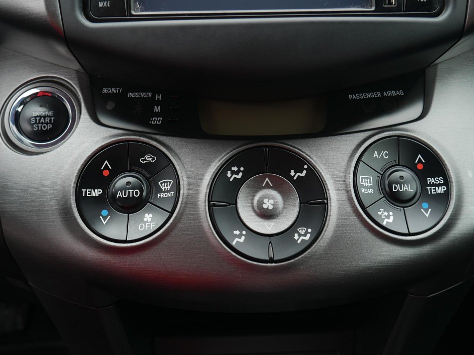 Toyota RAV4 2.0i  4x4