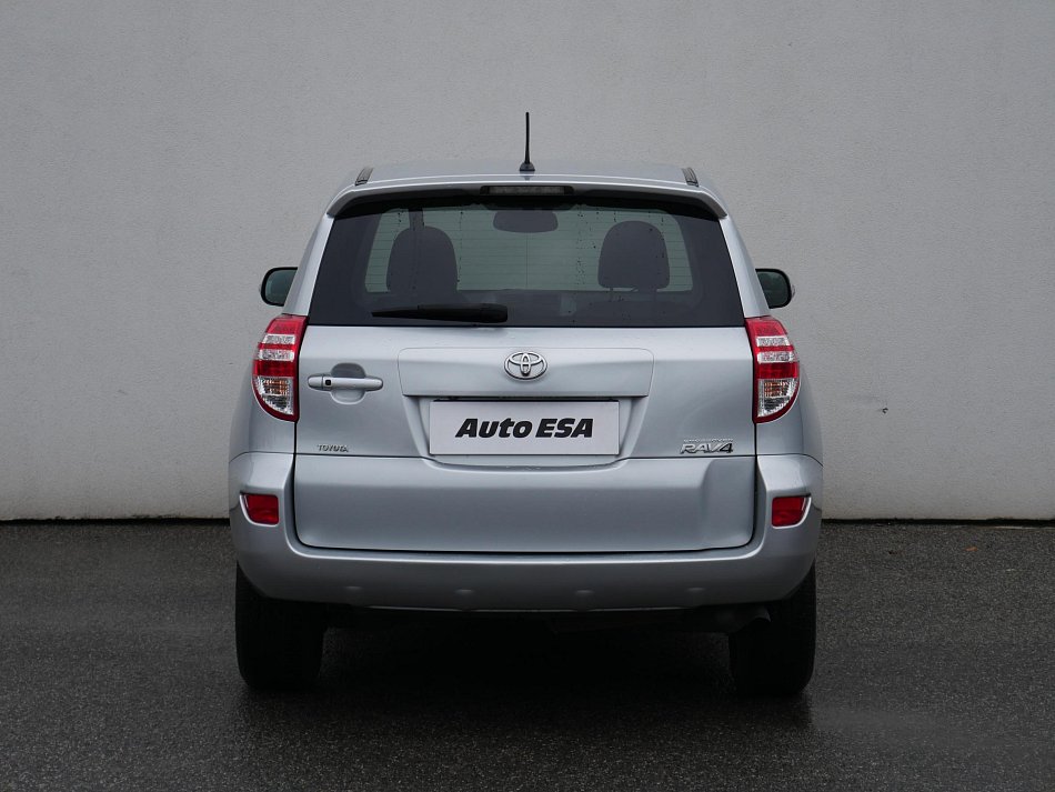 Toyota RAV4 2.0i  4x4