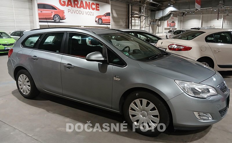 Opel Astra 1.6i 