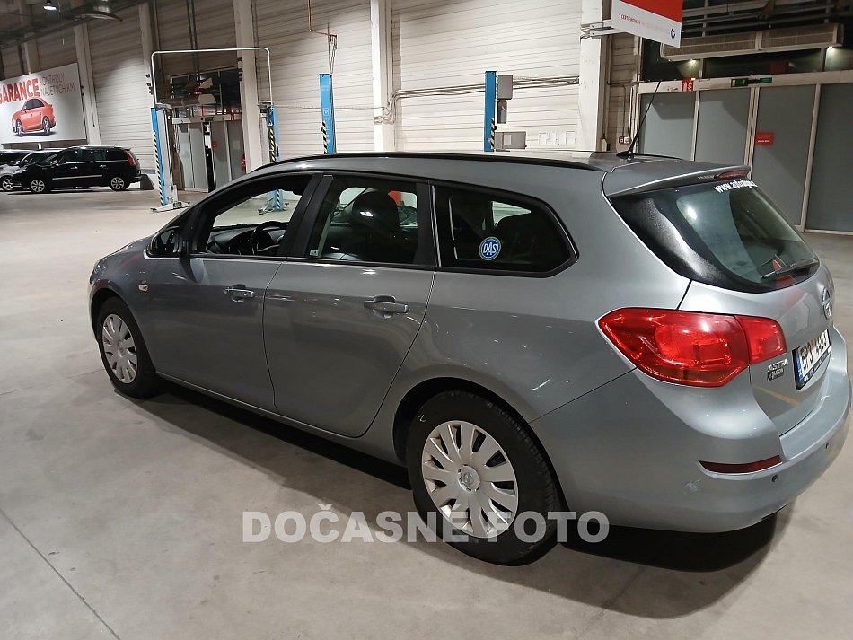 Opel Astra 1.6i 