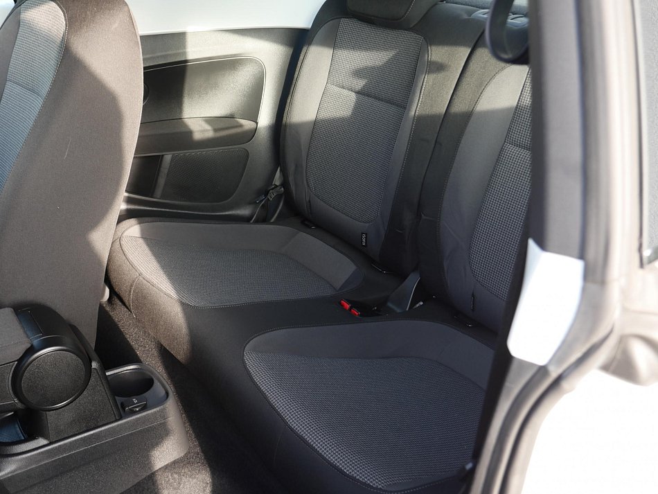 Volkswagen Beetle 1.2 TSi Design