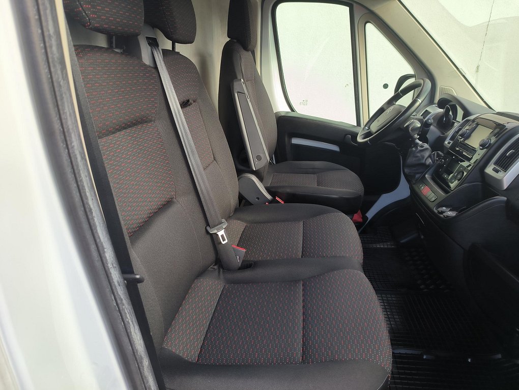 Citroën Jumper 2.2HDi  L3H2