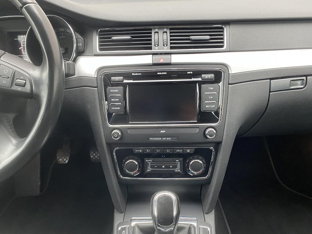 Škoda Superb II 2.0 TDi Ambition