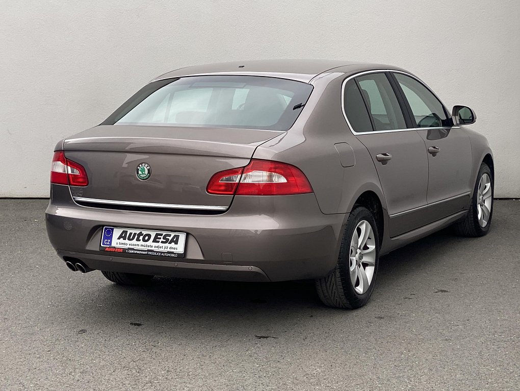 Škoda Superb II 2.0 TDi Ambition