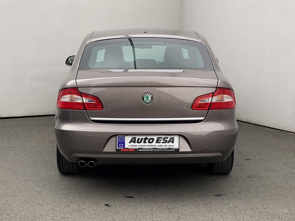 Škoda Superb II 2.0 TDi Ambition