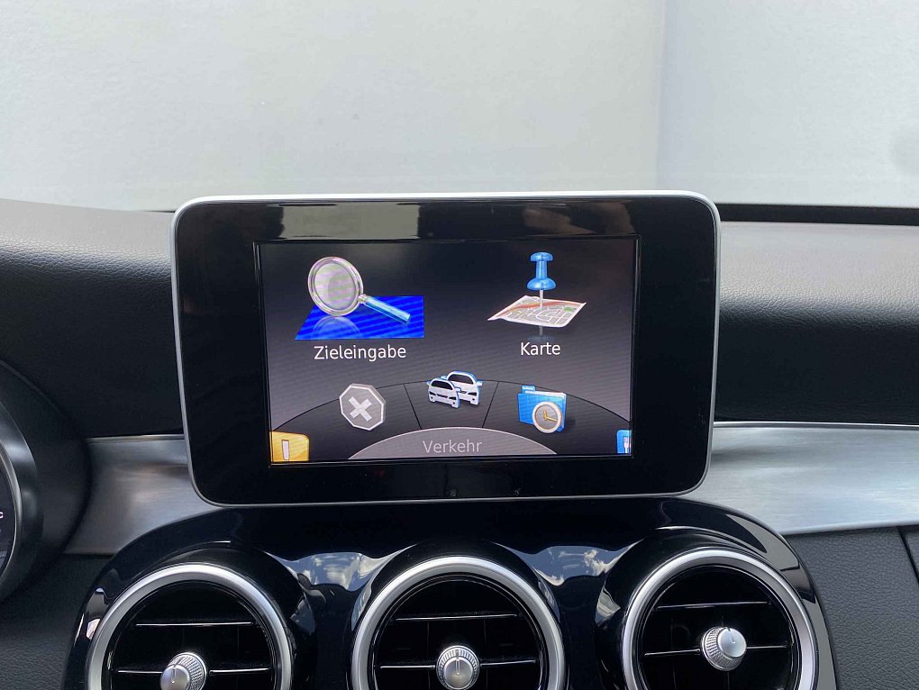 Mercedes-Benz Třída C 2.0 i Avantgarde C200