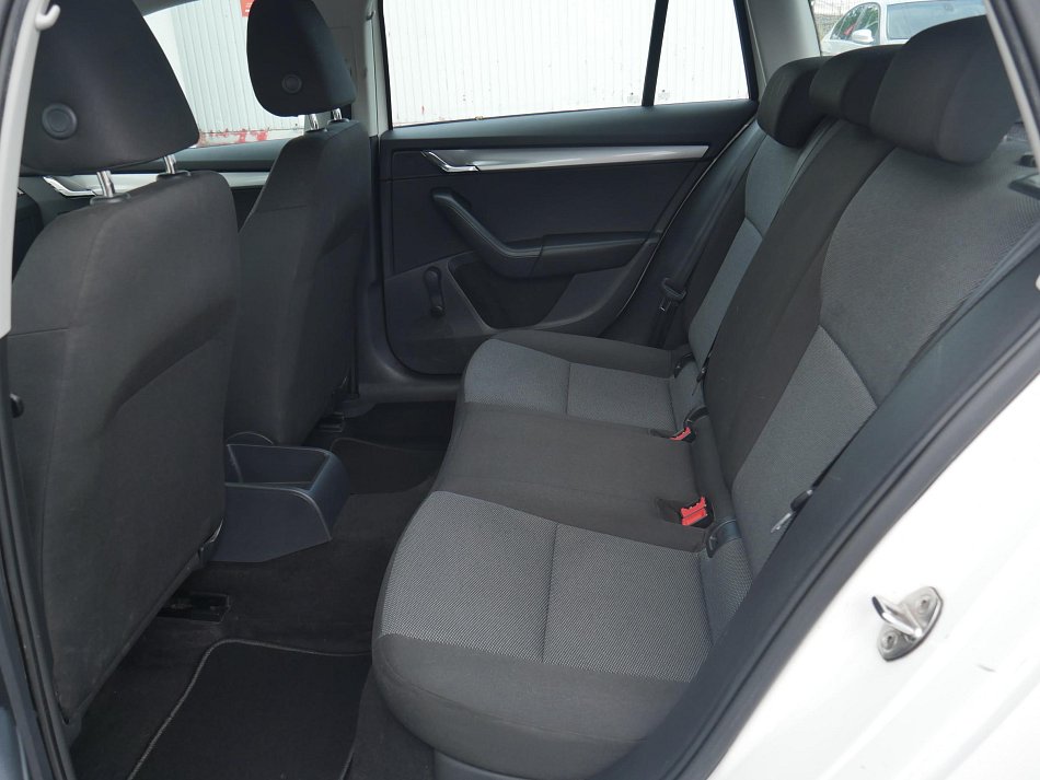 Škoda Octavia III 1.6TDi Active