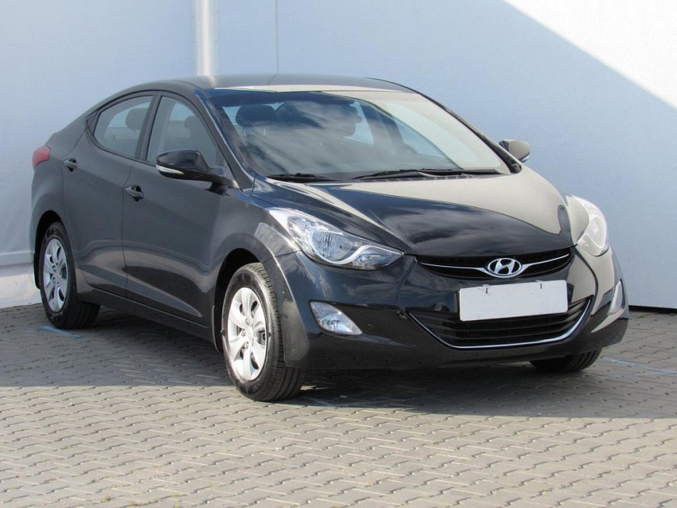 Hyundai Elantra 1.6 