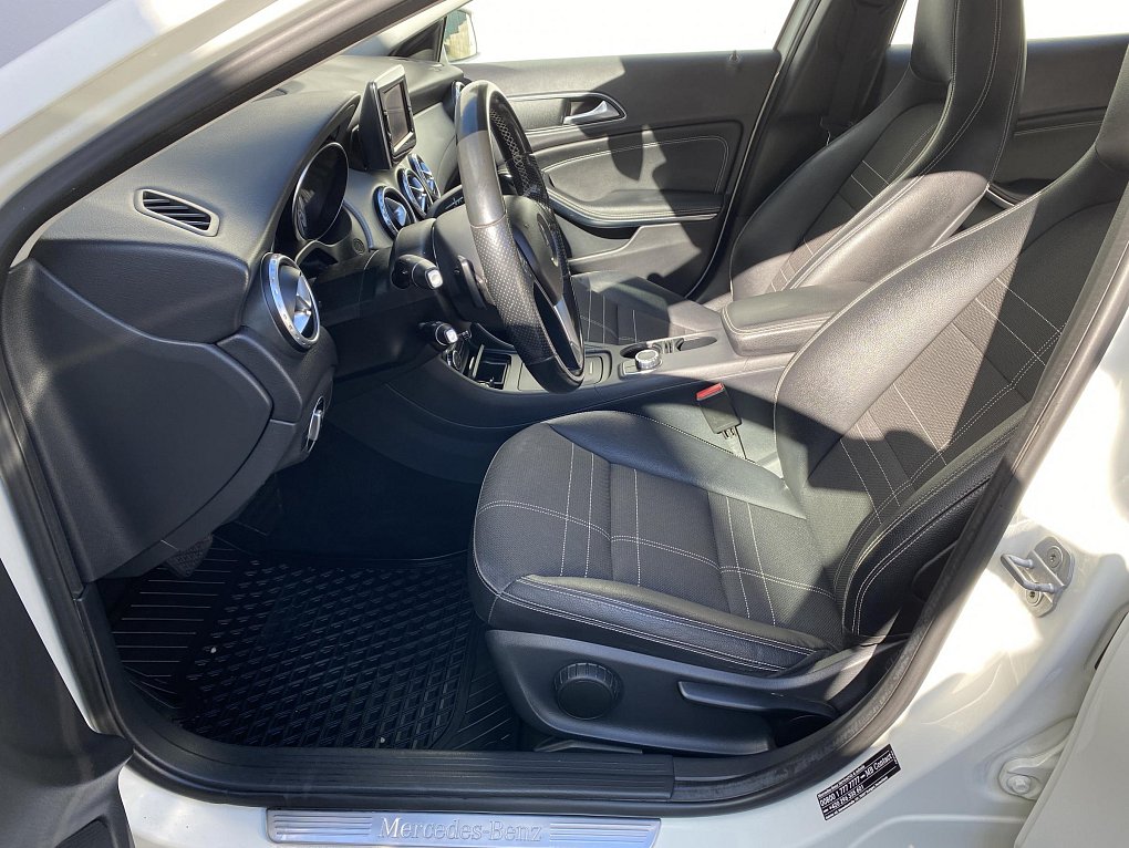 Mercedes-Benz GLA 2.2 CDi  220 4Matic