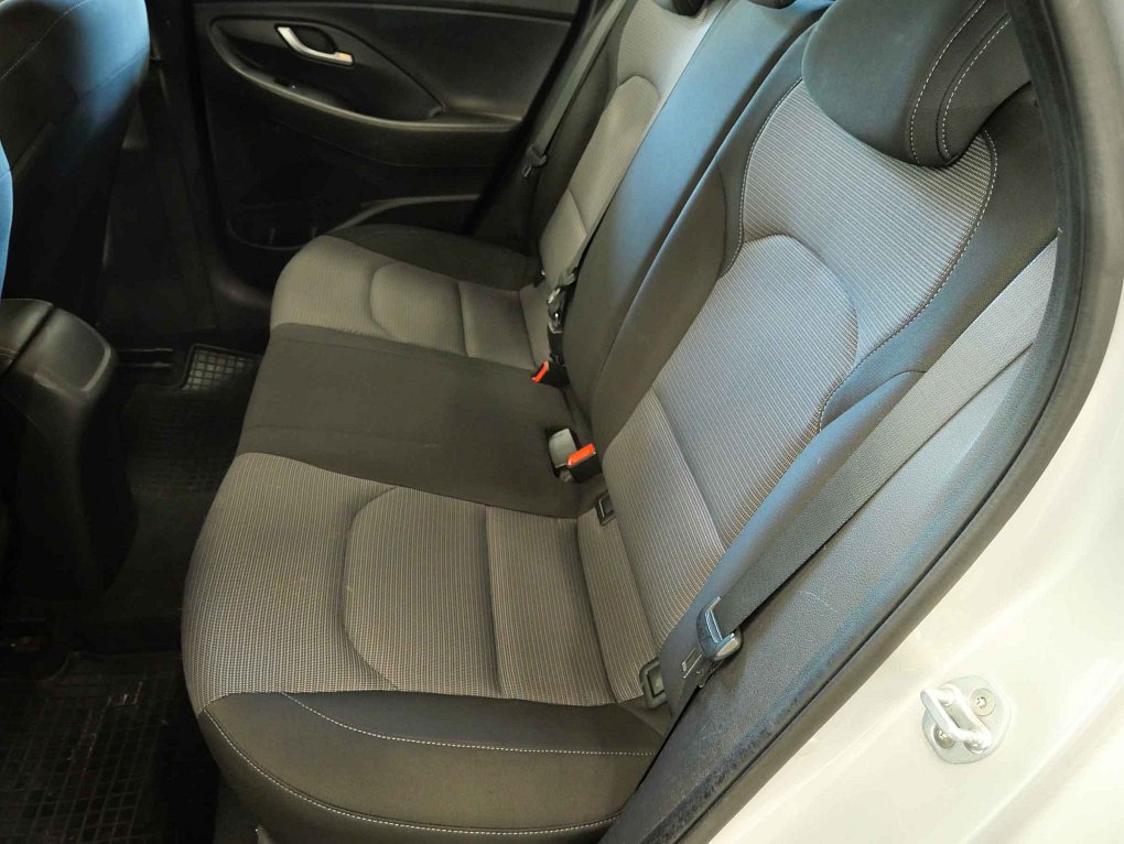 Hyundai I30 1.6 CRDi 