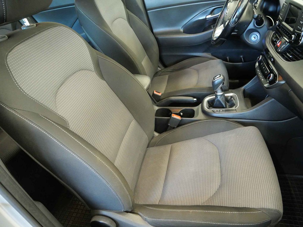 Hyundai I30 1.6 CRDi 