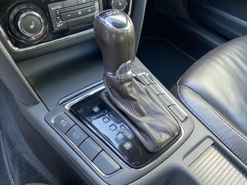 Škoda Superb II 2.0 TDi L&K