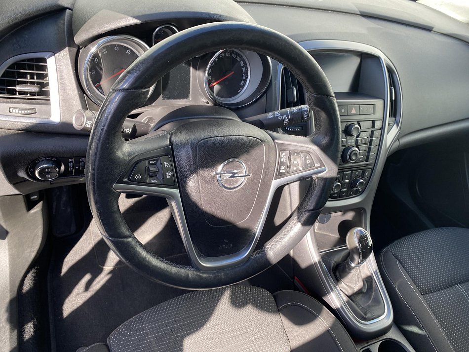 Opel Astra 1.4 T 