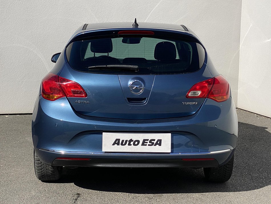 Opel Astra 1.4 T 