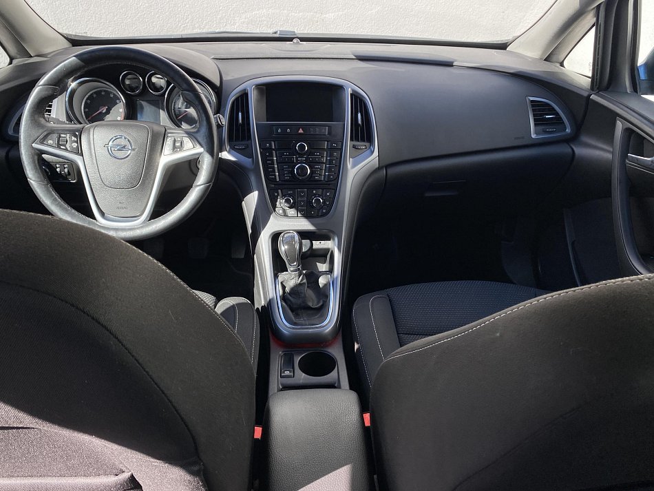 Opel Astra 1.4 T 