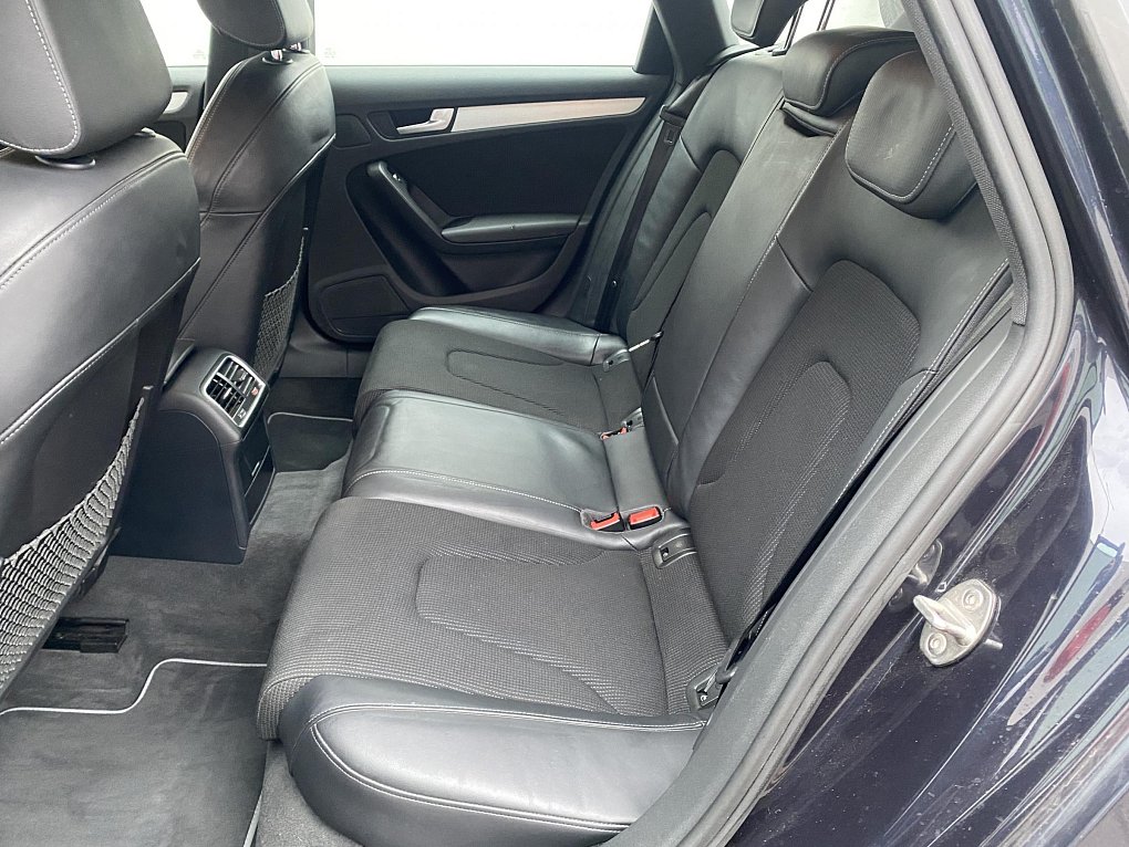 Audi A4 2.0 TDi  Quattro