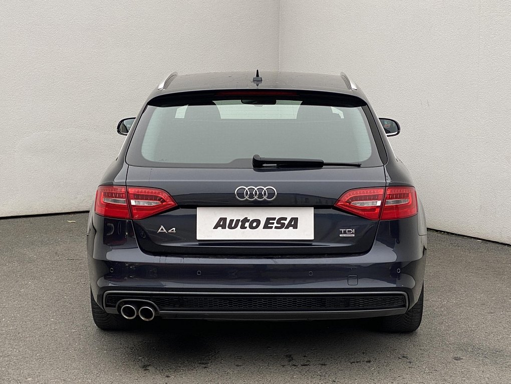 Audi A4 2.0 TDi  Quattro