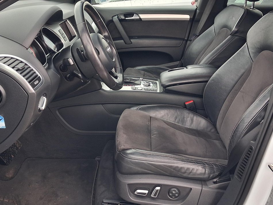 Audi Q7 3.0 TDi  Quattro