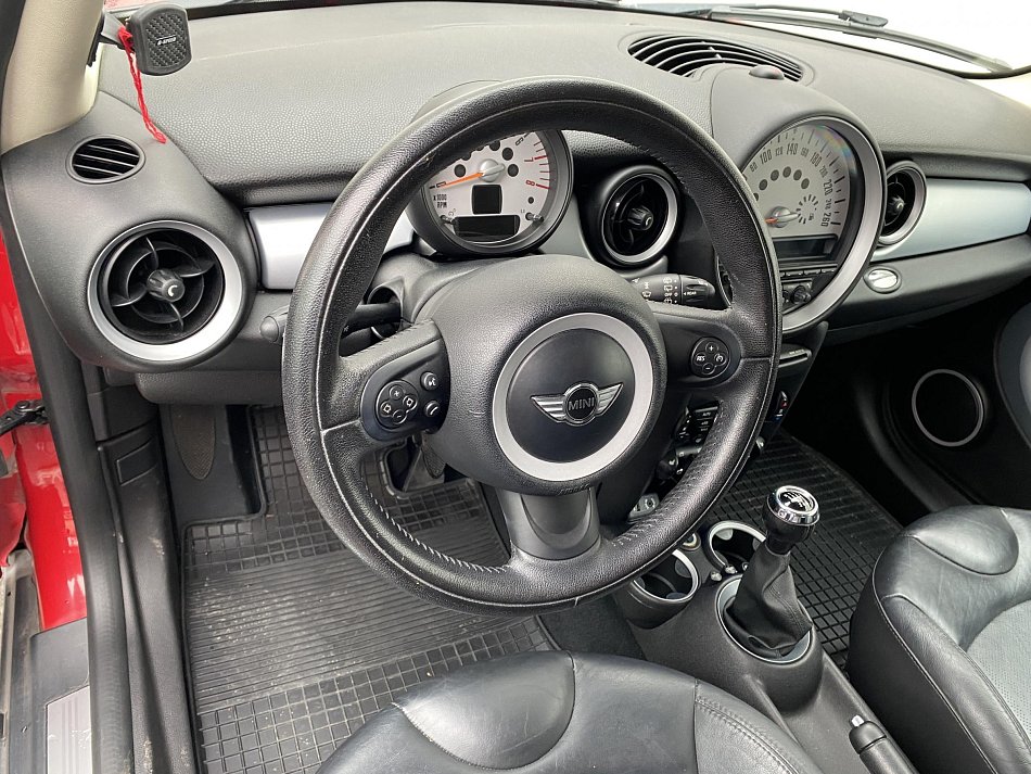 Mini Cooper 1.6i 