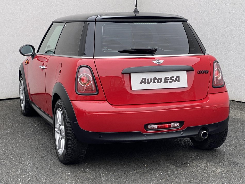 Mini Cooper 1.6i 
