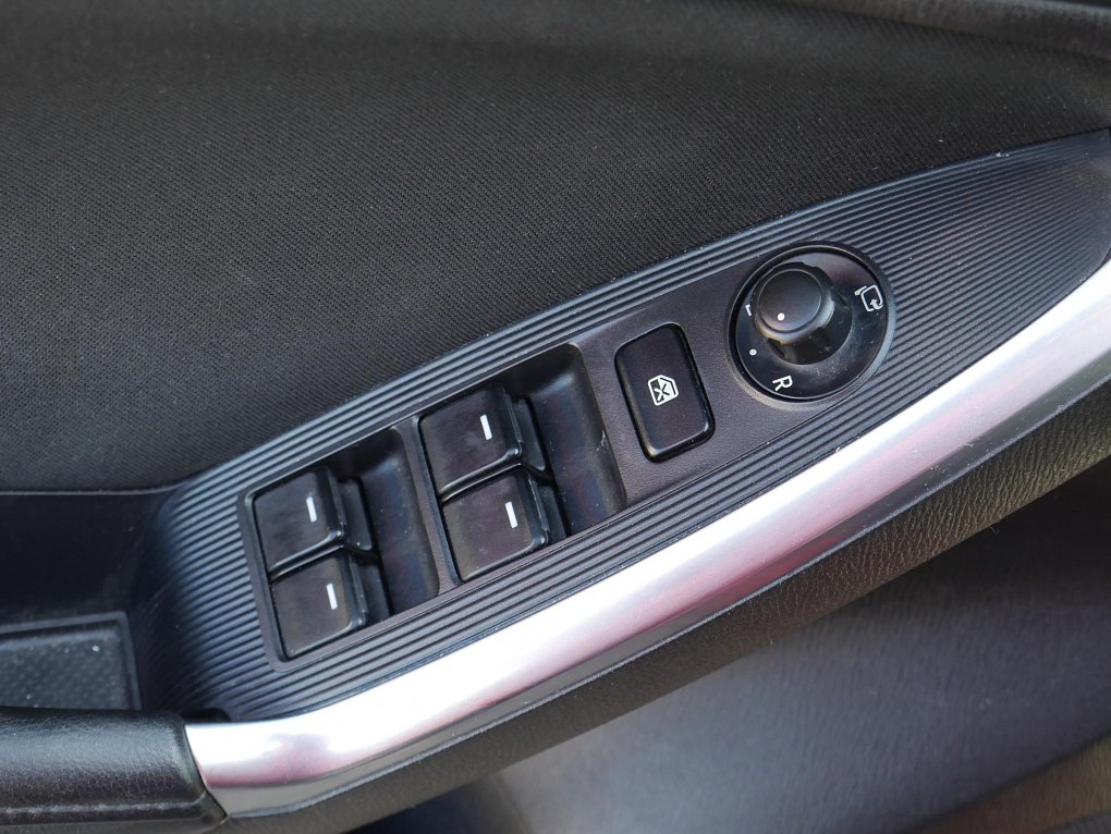 Mazda CX-5 2.0i  4x4