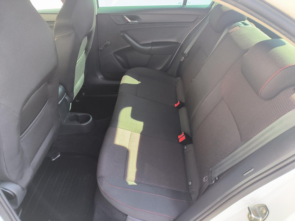 Škoda Rapid 1.6 TDi Ambition