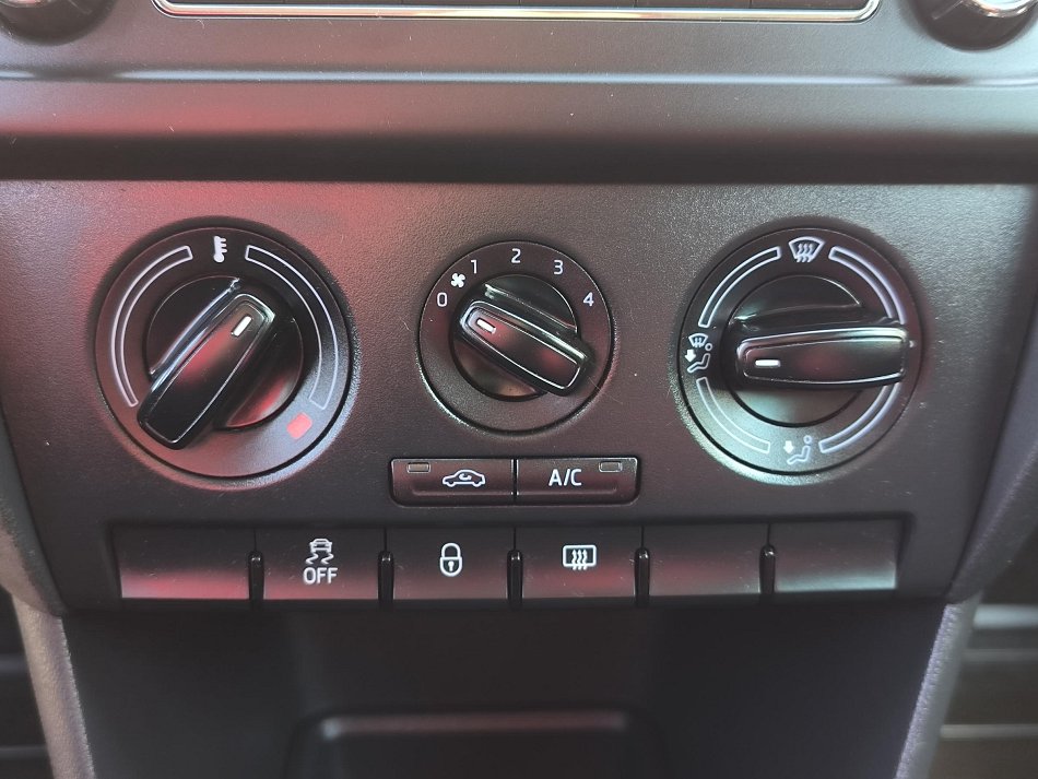Škoda Rapid 1.6 TDi Ambition