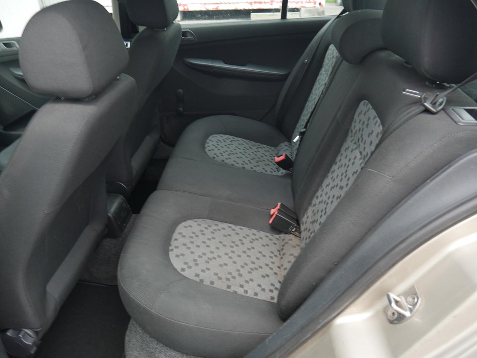 Škoda Fabia I 1.2 12V 