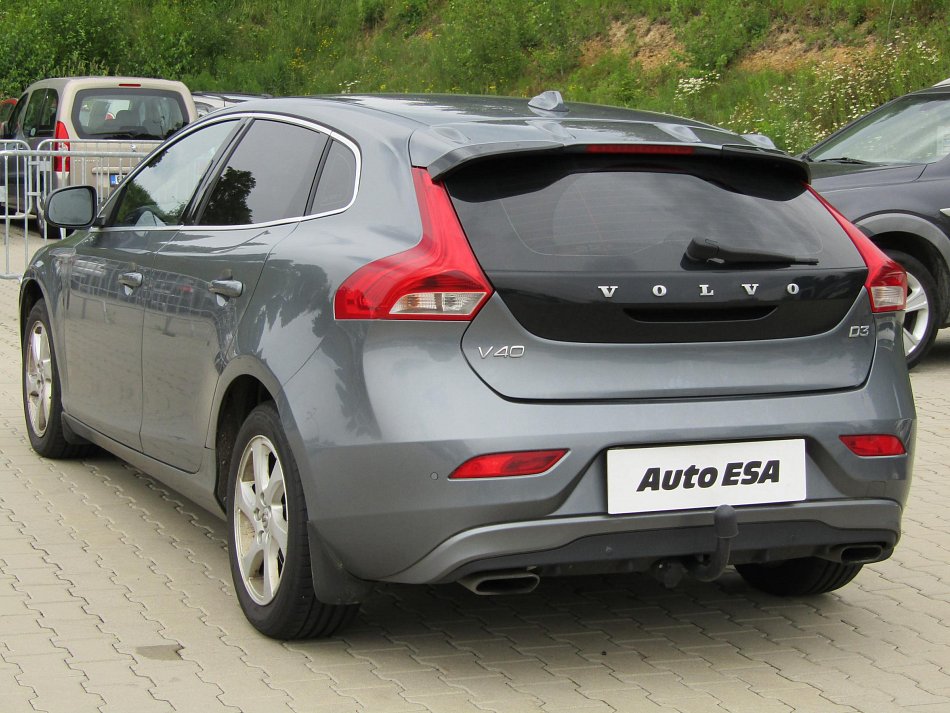 Volvo V40 2.0D 