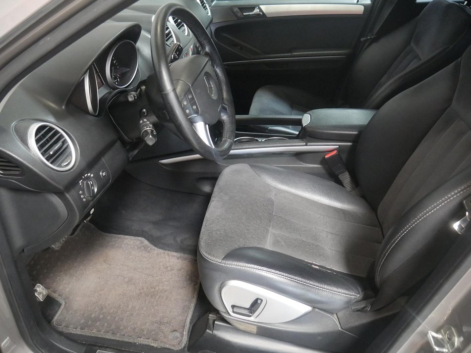 Mercedes-Benz Třída M 3.0 CDi  ML320 4Mat