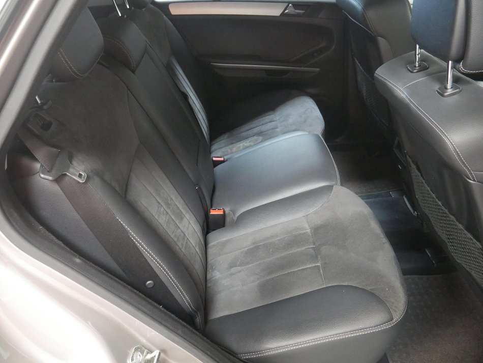 Mercedes-Benz Třída M 3.0 CDi  ML320 4Mat