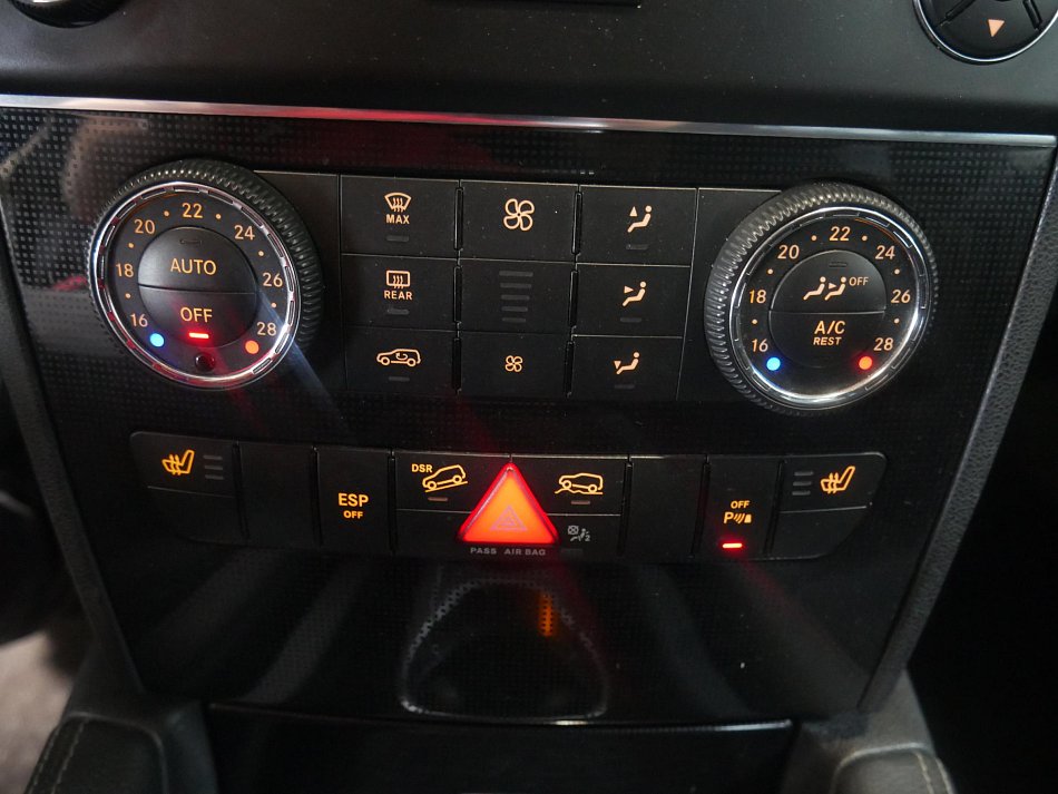 Mercedes-Benz Třída M 3.0 CDi  ML320 4Mat