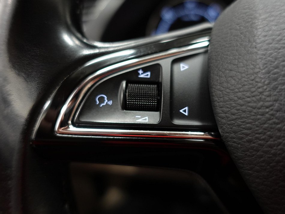 Škoda Superb III 2.0 TDi 