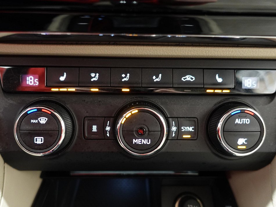 Škoda Superb III 2.0 TDi 