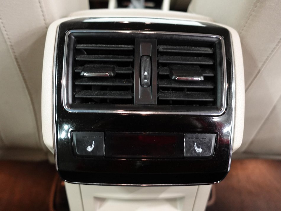 Škoda Superb III 2.0 TDi 