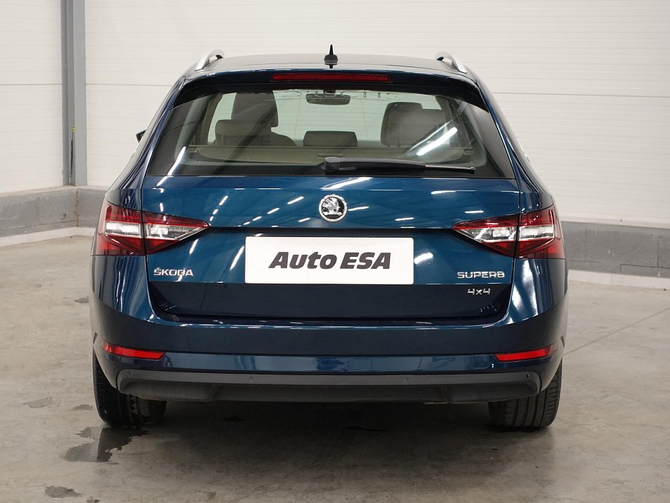 Škoda Superb III 2.0 TDi 
