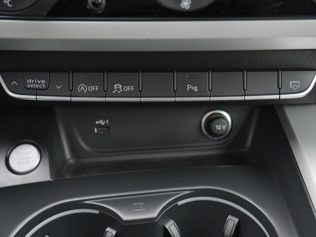 Audi A4 2.0 TDi  quattro