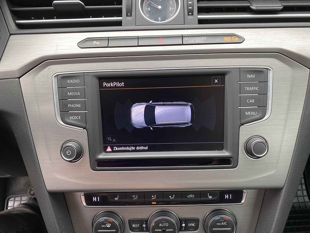 Volkswagen Passat 2.0 TDi 
