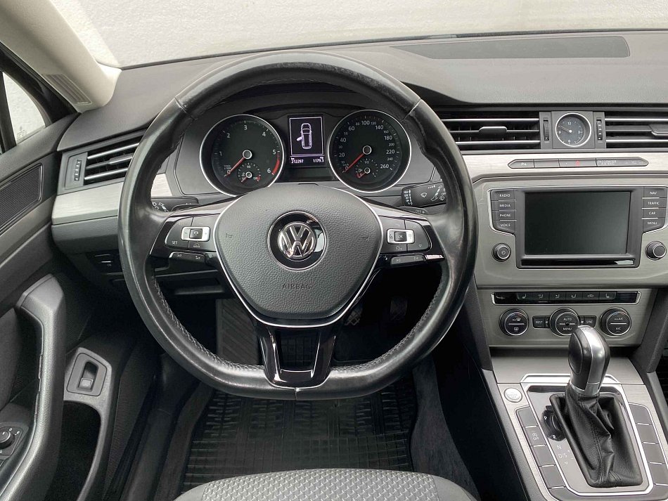 Volkswagen Passat 2.0 TDi 