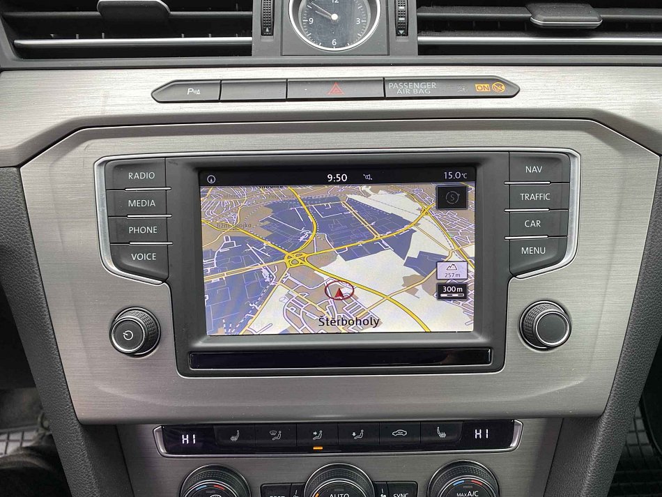 Volkswagen Passat 2.0 TDi 